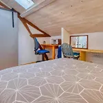 2 Bedroom Amazing In 펜션 *