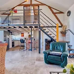 2 Bedroom Amazing In 펜션