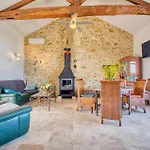 2 Bedroom Amazing In *
