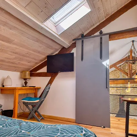 2 Bedroom Awesome In
